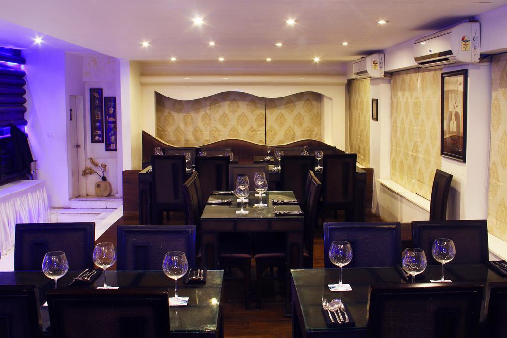 The Presidency Otel Bhubaneswar Dış mekan fotoğraf
