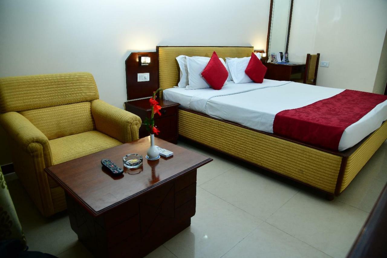 The Presidency Otel Bhubaneswar Dış mekan fotoğraf
