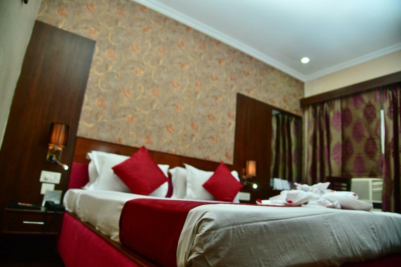 The Presidency Otel Bhubaneswar Dış mekan fotoğraf